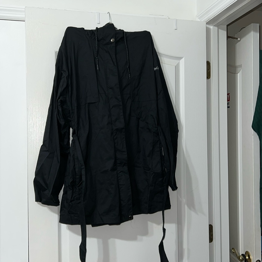 NWOT Columbia Raincoat/Windbreaker